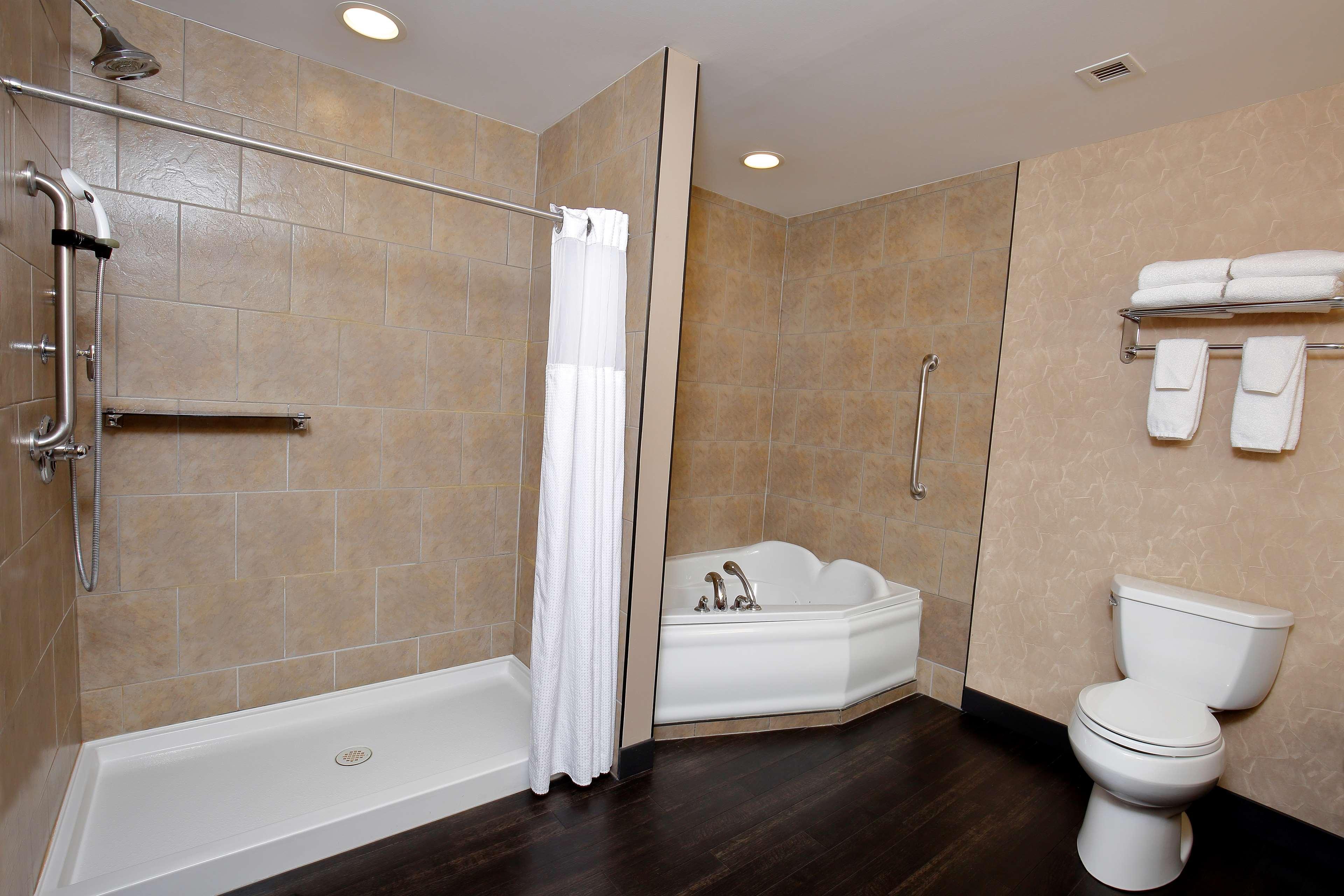 Best Western Blairmore Saskatoon Exterior photo