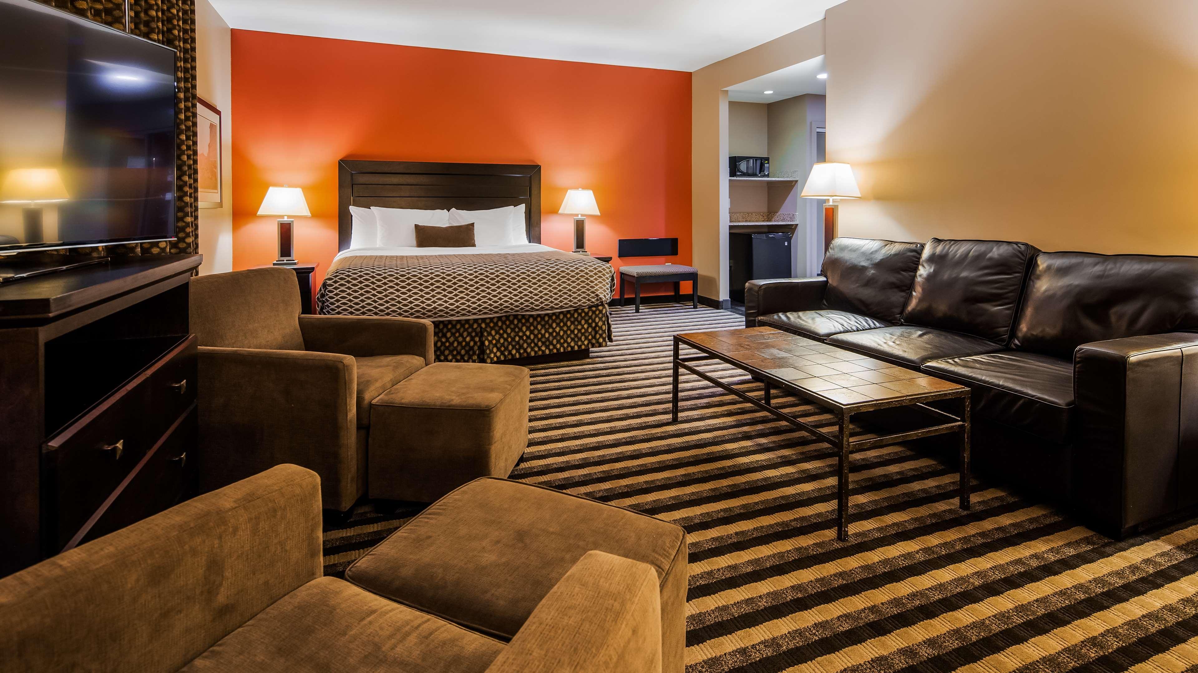 Best Western Blairmore Saskatoon Exterior photo